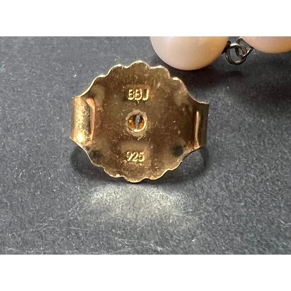 Graduated dangling pearl earrings in sterling silver - Picture 3 of 11